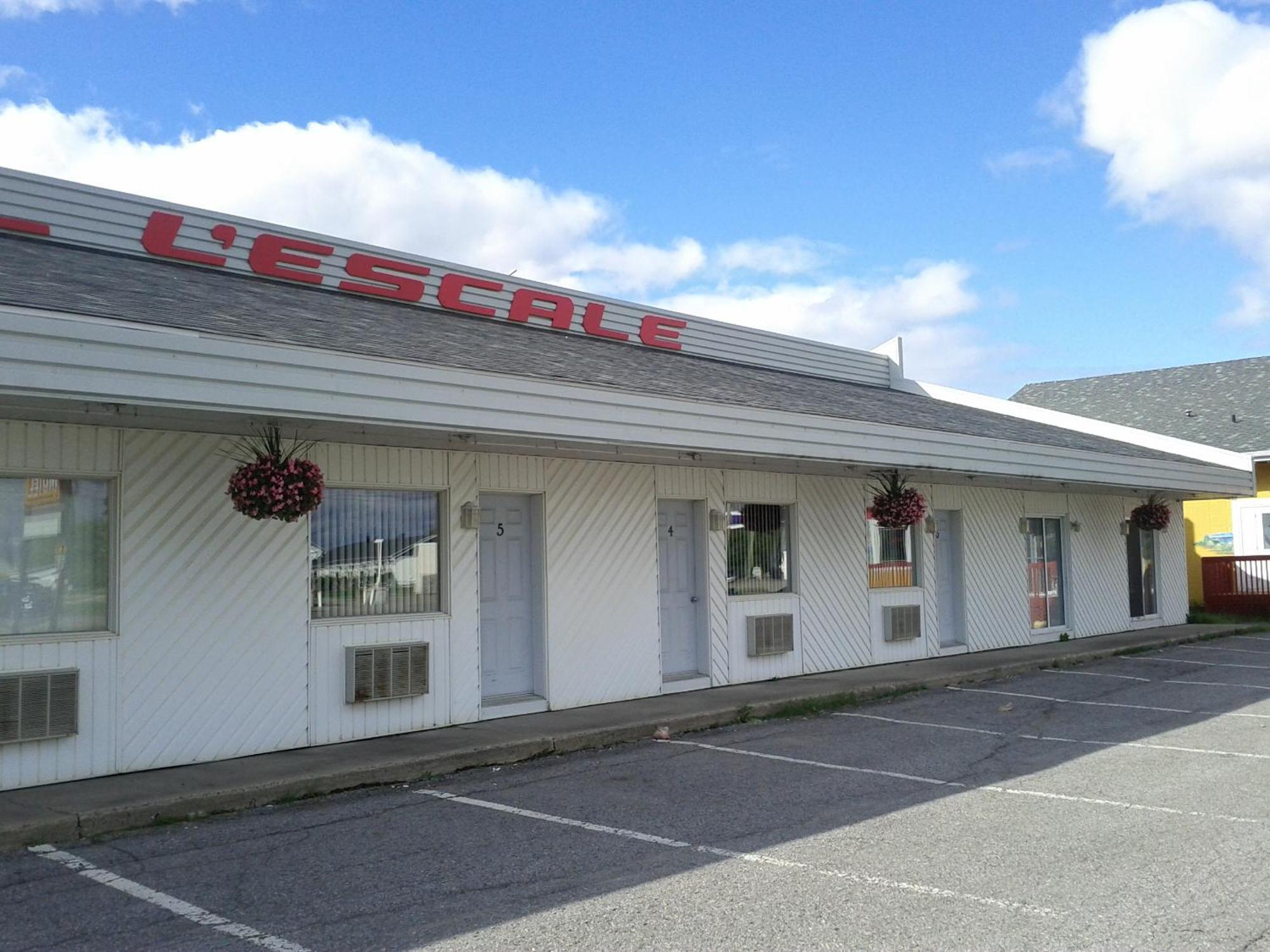 Motel L'Escale Chambord Exterior photo